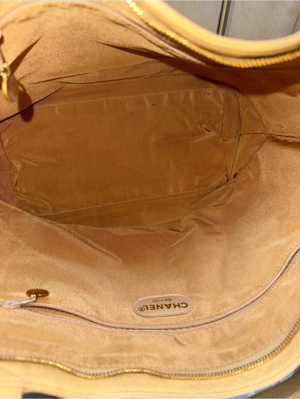 Chanel Caviar Leather CC Tote Bag Gold Hardware Vintage Shoulder Shopper - Picture 10 of 16